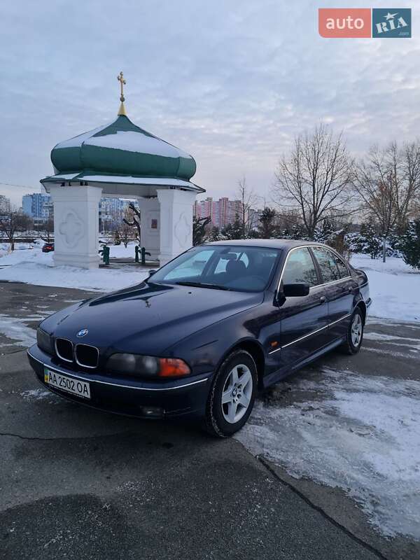 Седан BMW 5 Series 2000 в Киеве фото Седан BMW 5 Series 2000 в Киеве