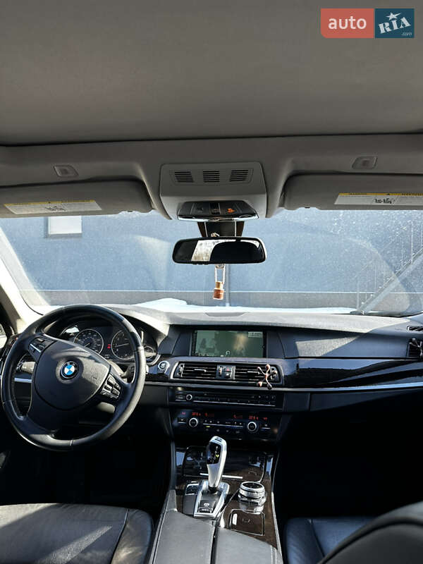 Седан BMW 5 Series 2013 в Хмельницком