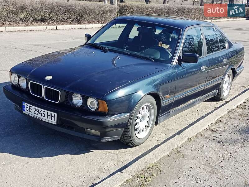 Седан BMW 5 Series 1995 в Николаеве