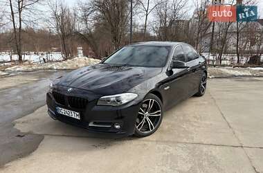 Седан BMW 5 Series 2015 в Дрогобыче