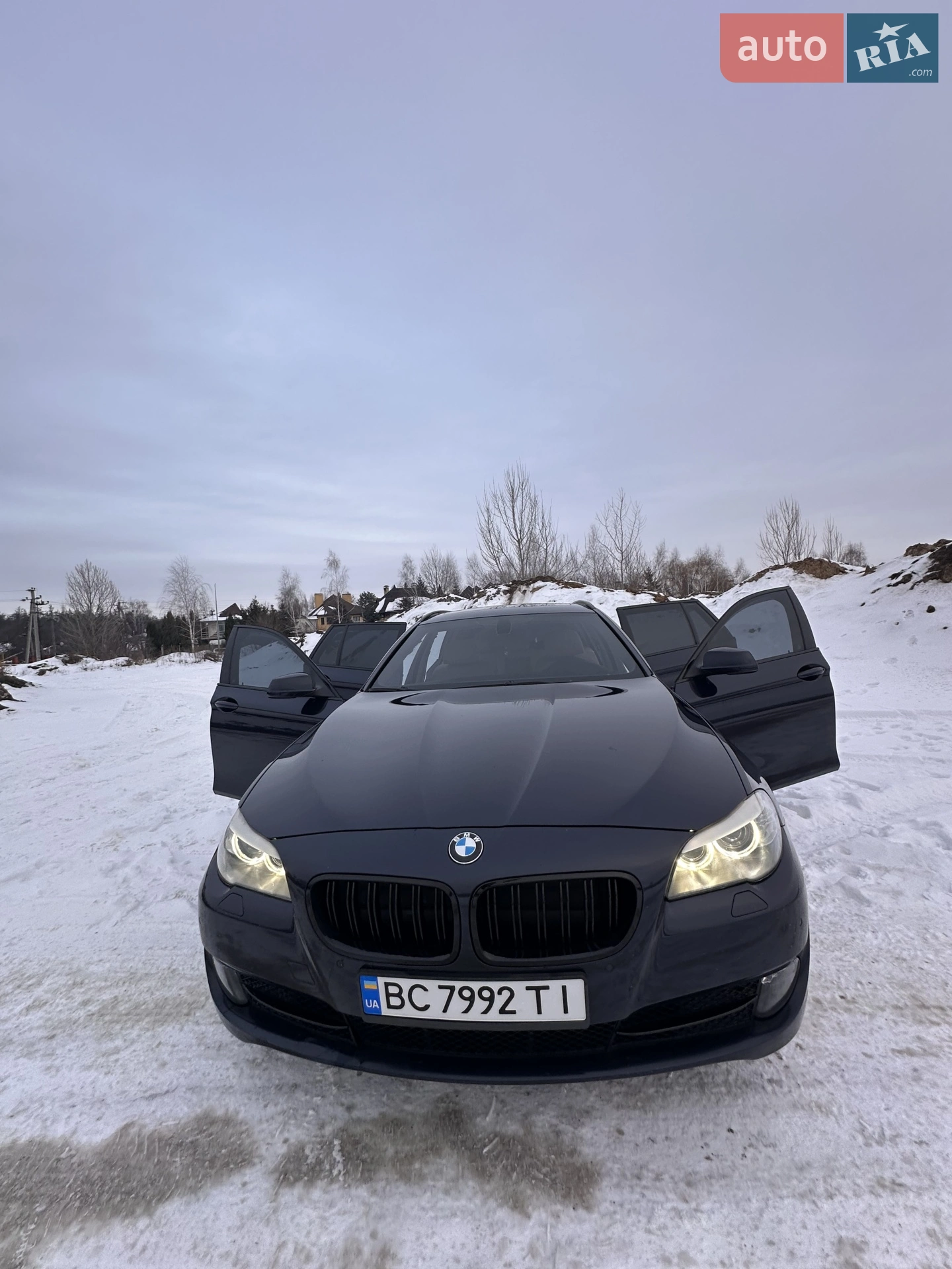 2010 BMW 5er - мініатюра 27