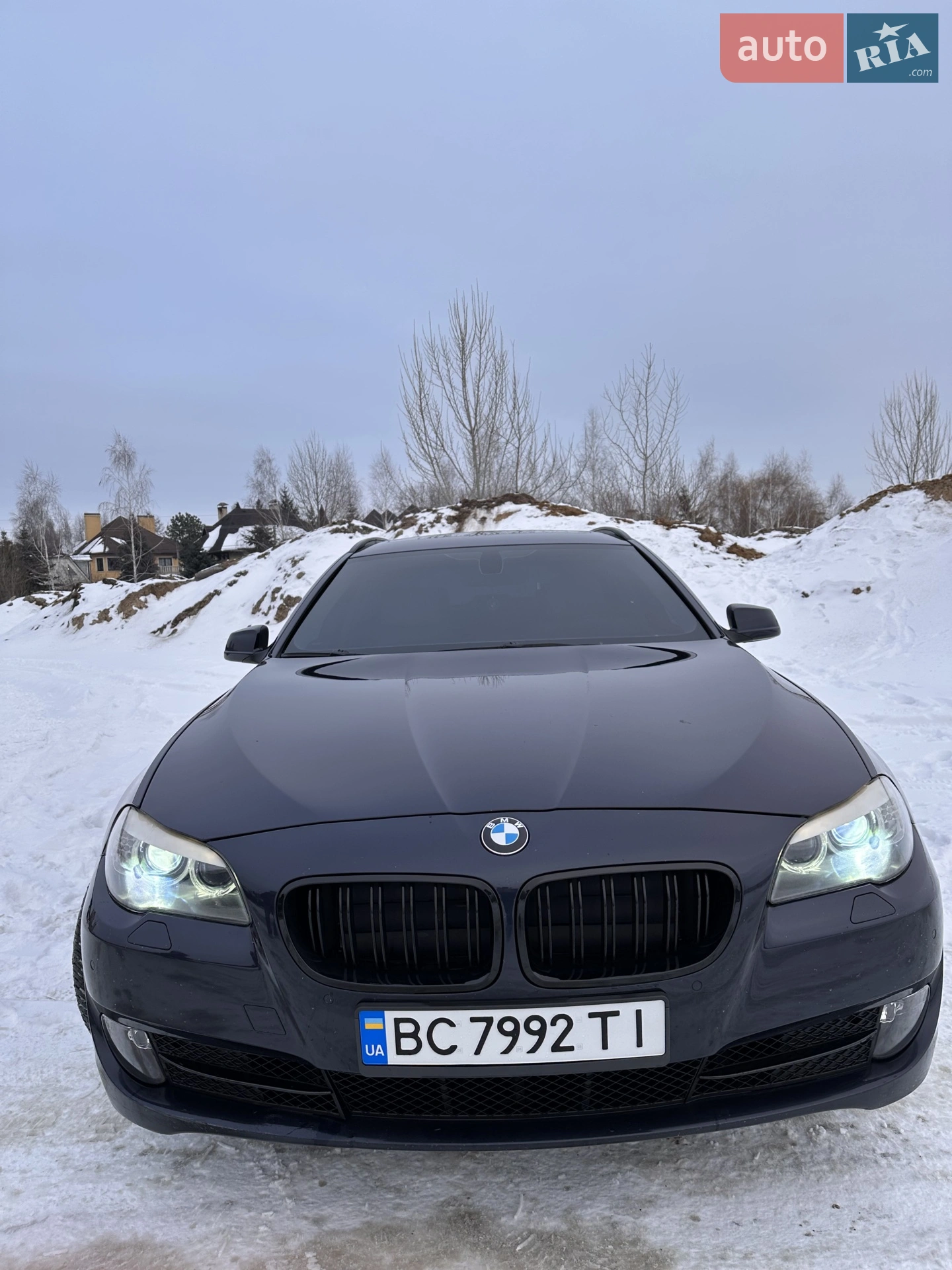 2010 BMW 5er - мініатюра 2