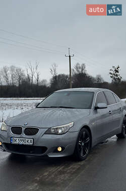 Седан BMW 5 Series 2003 в Рівному