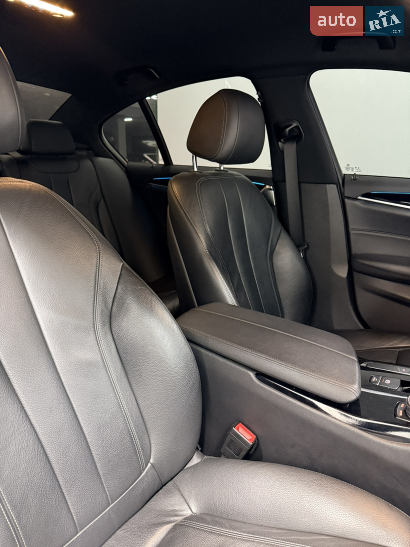 2020 BMW 5er - мініатюра 22