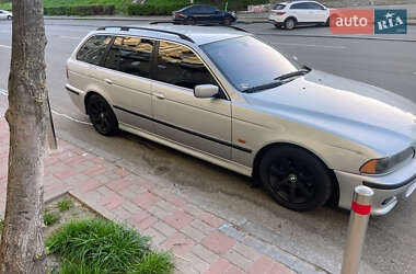 Универсал BMW 5 Series 2001 в Киеве