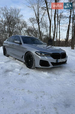 Седан BMW 5 Series 2017 в Киеве