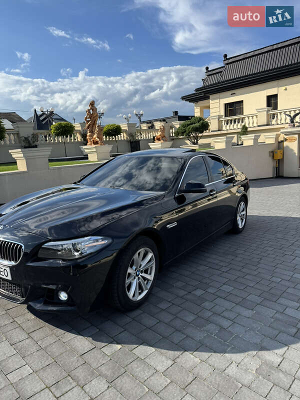 Седан BMW 5 Series 2014 в Снятине