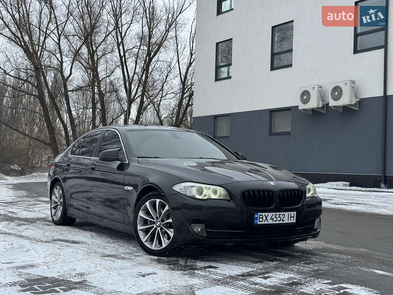 BMW 5 Series 2010 BMW 5 Series 2010