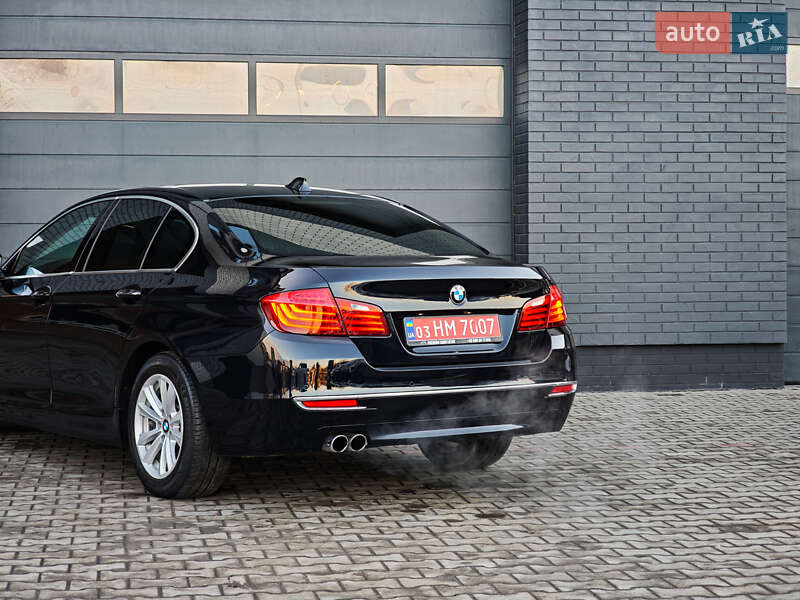Седан BMW 5 Series 2016 в Луцке