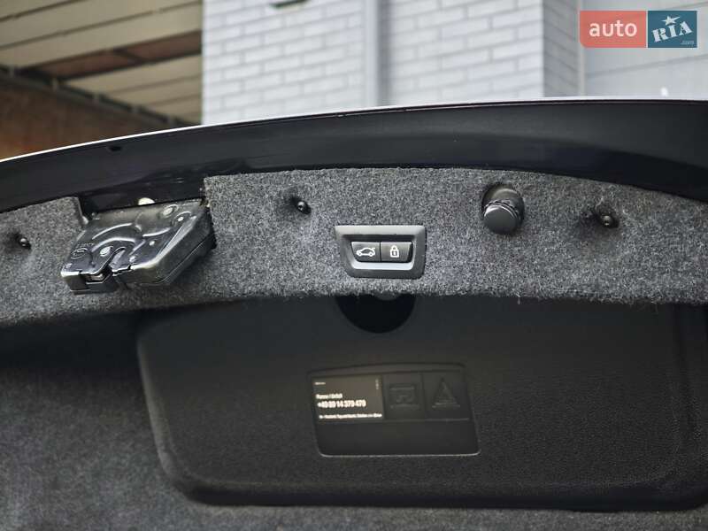 Седан BMW 5 Series 2016 в Луцке