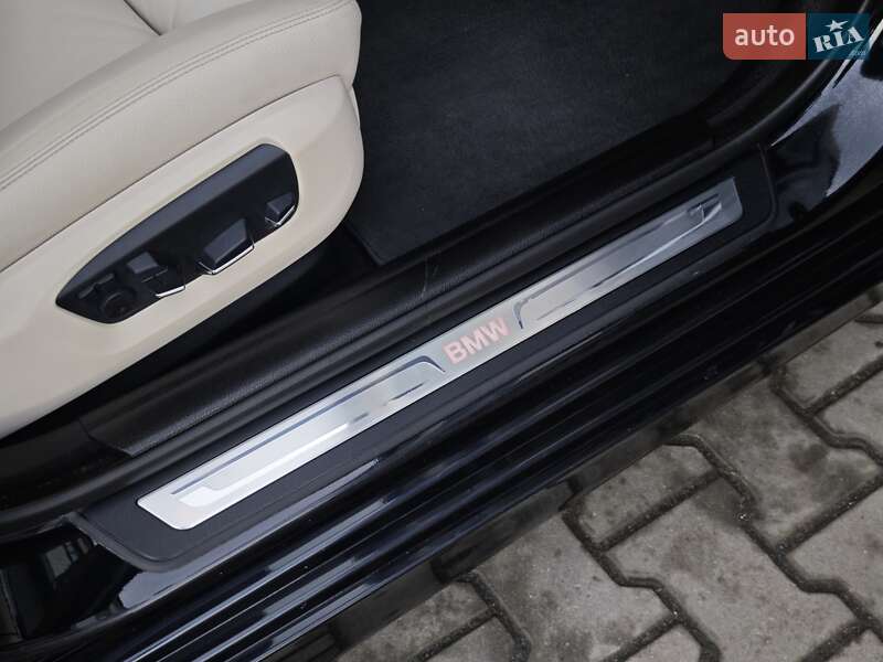 Седан BMW 5 Series 2016 в Луцке