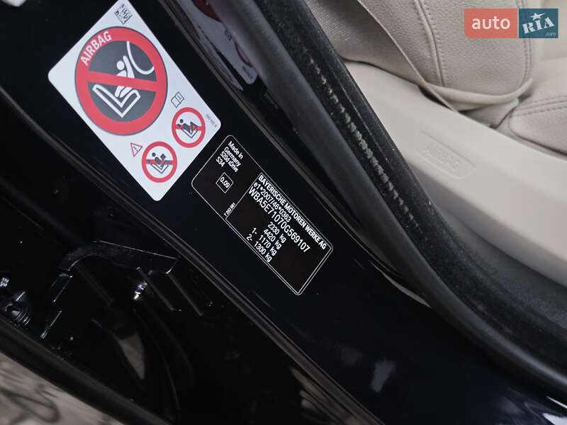 Седан BMW 5 Series 2016 в Луцке