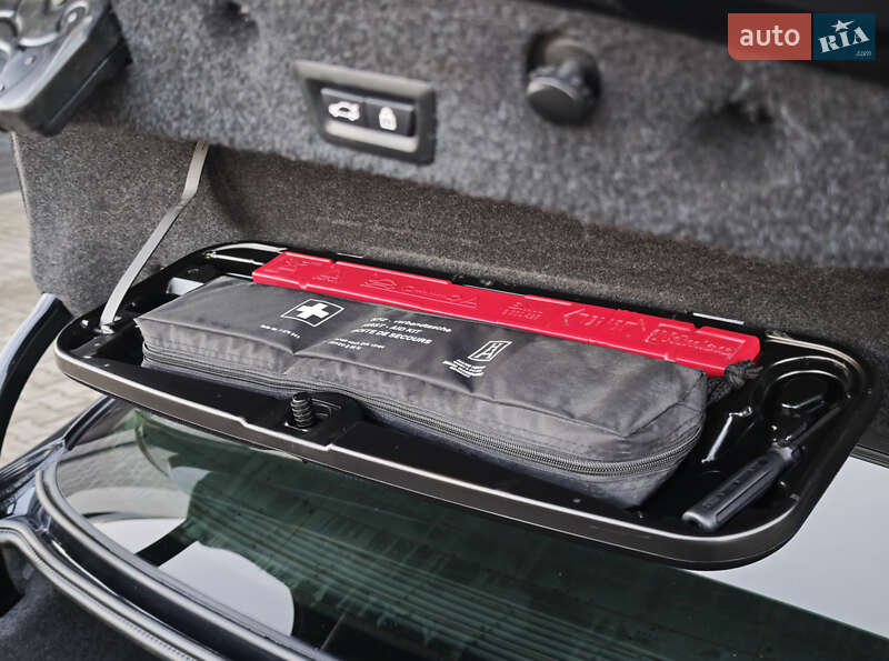 Седан BMW 5 Series 2016 в Луцке