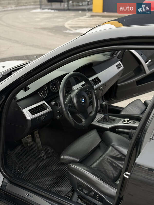 Седан BMW 5 Series 2003 в Киеве