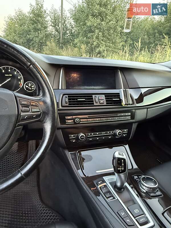 Седан BMW 5 Series 2014 в Киеве
