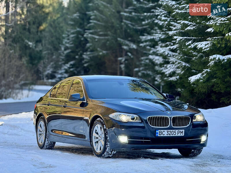 Седан BMW 5 Series 2012 в Межгорье фото 44 Седан BMW 5 Series 2012 в Межгорье