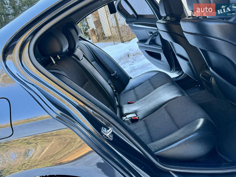 Седан BMW 5 Series 2012 в Межгорье фото 48 Седан BMW 5 Series 2012 в Межгорье