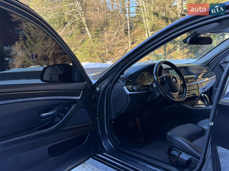 Седан BMW 5 Series 2012 в Межгорье фото 68 Седан BMW 5 Series 2012 в Межгорье