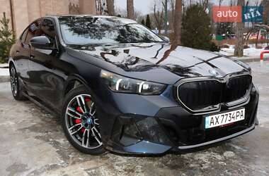 Седан BMW 5 Series 2024 в Харькове