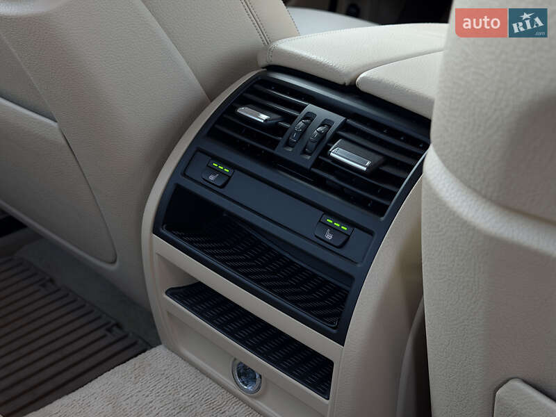 Седан BMW 5 Series 2014 в Одессе