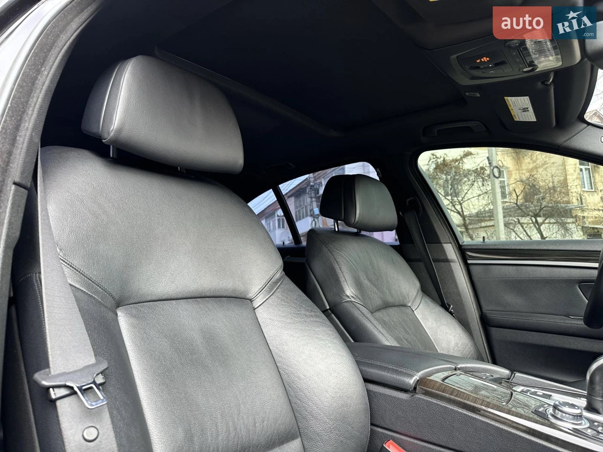 2012 BMW 5er - мініатюра 23