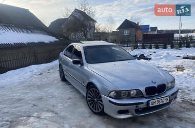 Седан BMW 5 Series 1998 в Надворной