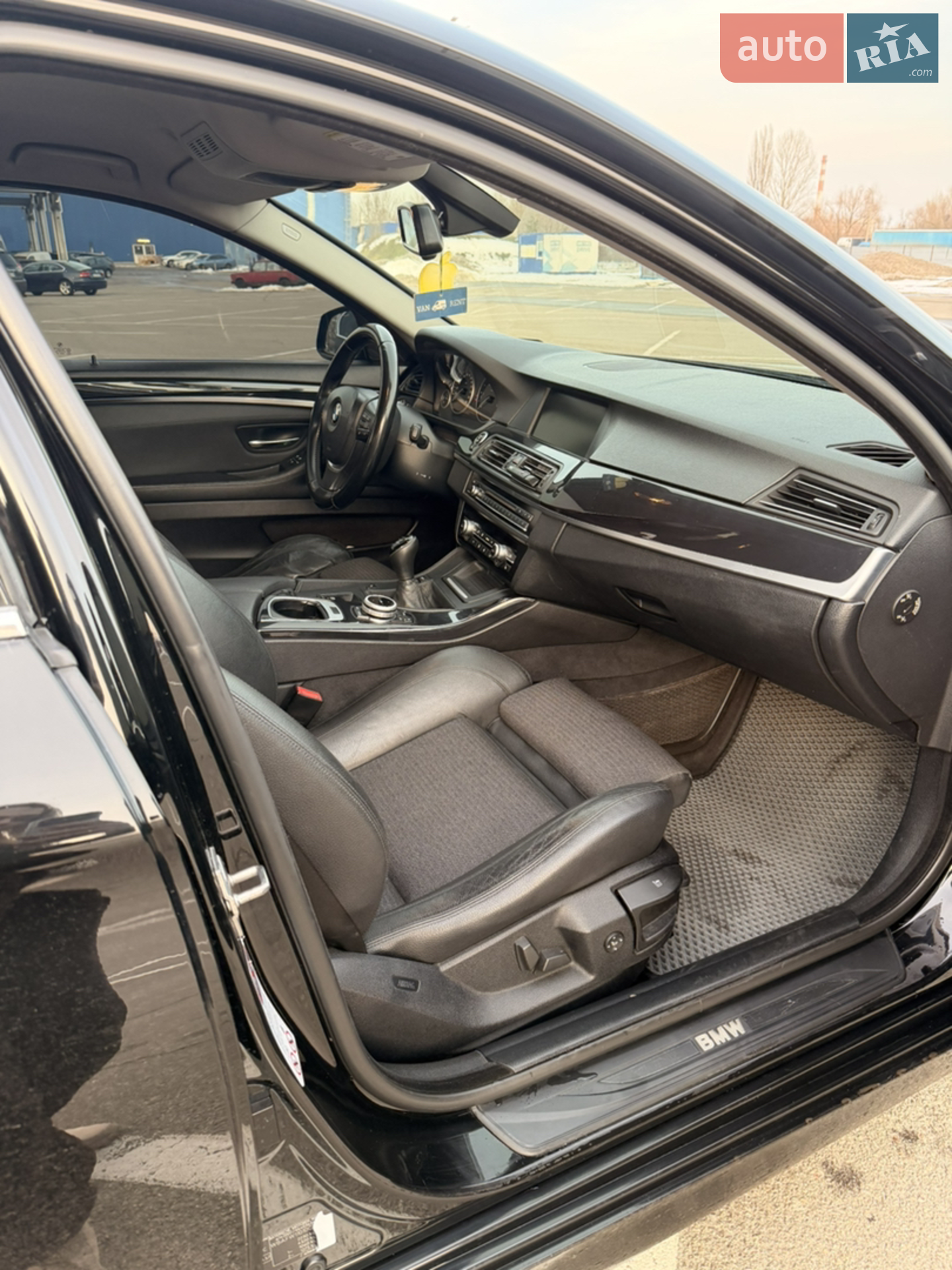 2010 BMW 5er - мініатюра 13