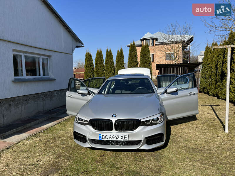 Седан BMW 5 Series 2017 в Львове