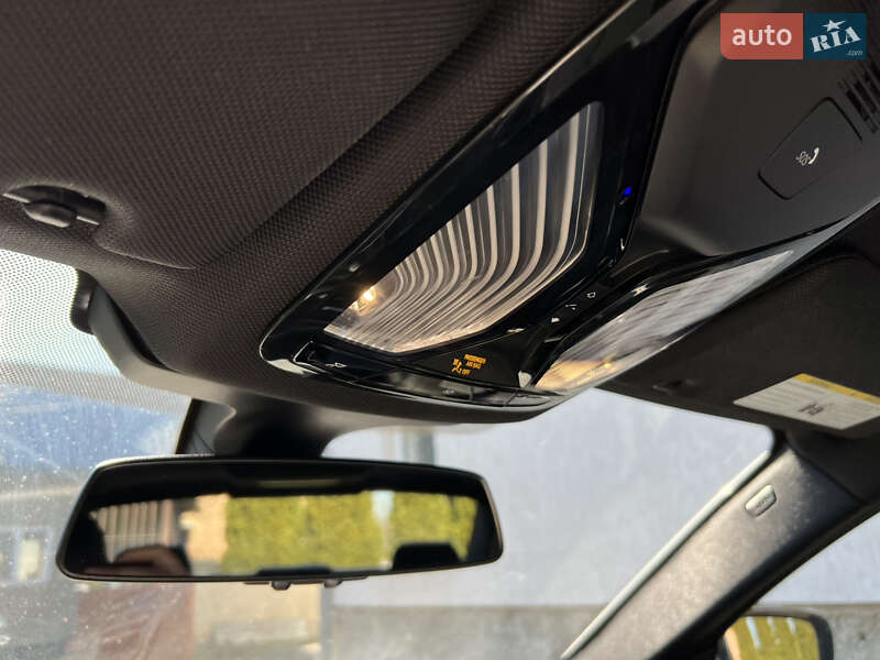 Седан BMW 5 Series 2017 в Львове