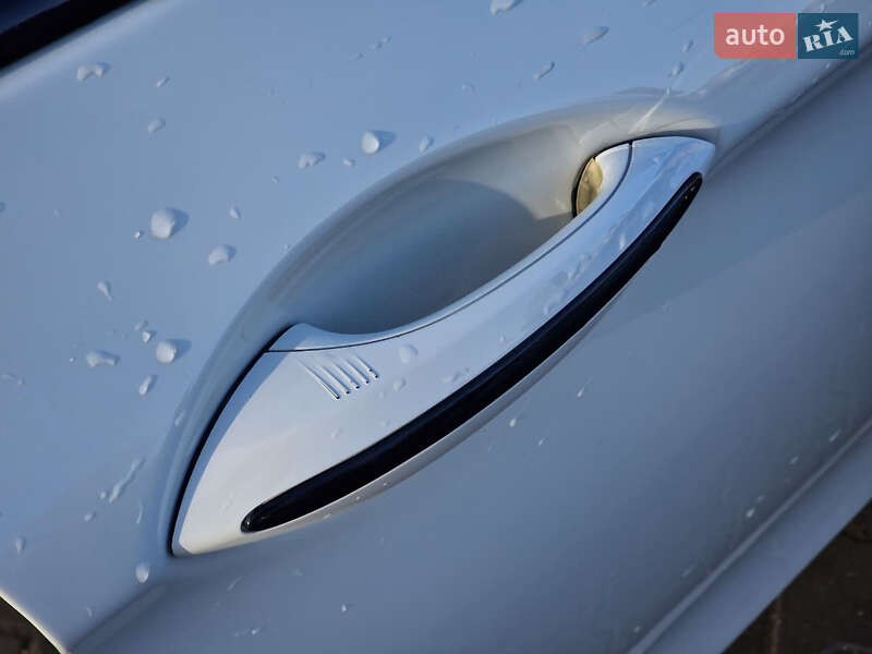 Седан BMW 5 Series 2011 в Хмельницком