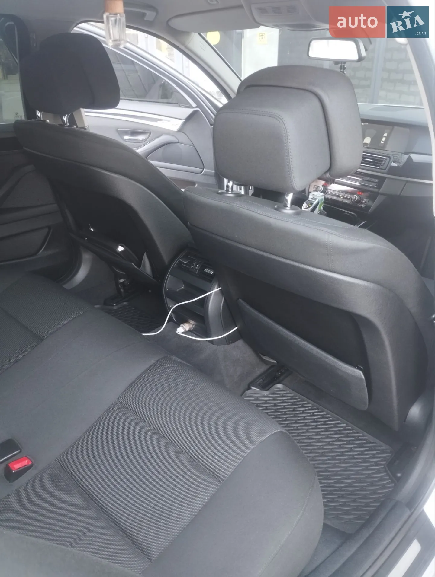 2010 BMW 5er - мініатюра 22