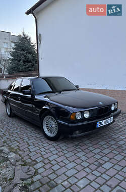 Седан BMW 5 Series 1995 в Николаеве