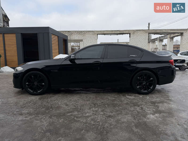 Седан BMW 5 Series 2013 в Житомире