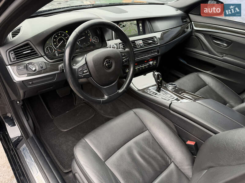 Седан BMW 5 Series 2013 в Житомире