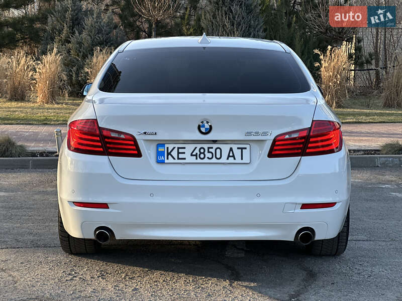 Седан BMW 5 Series 2013 в Днепре