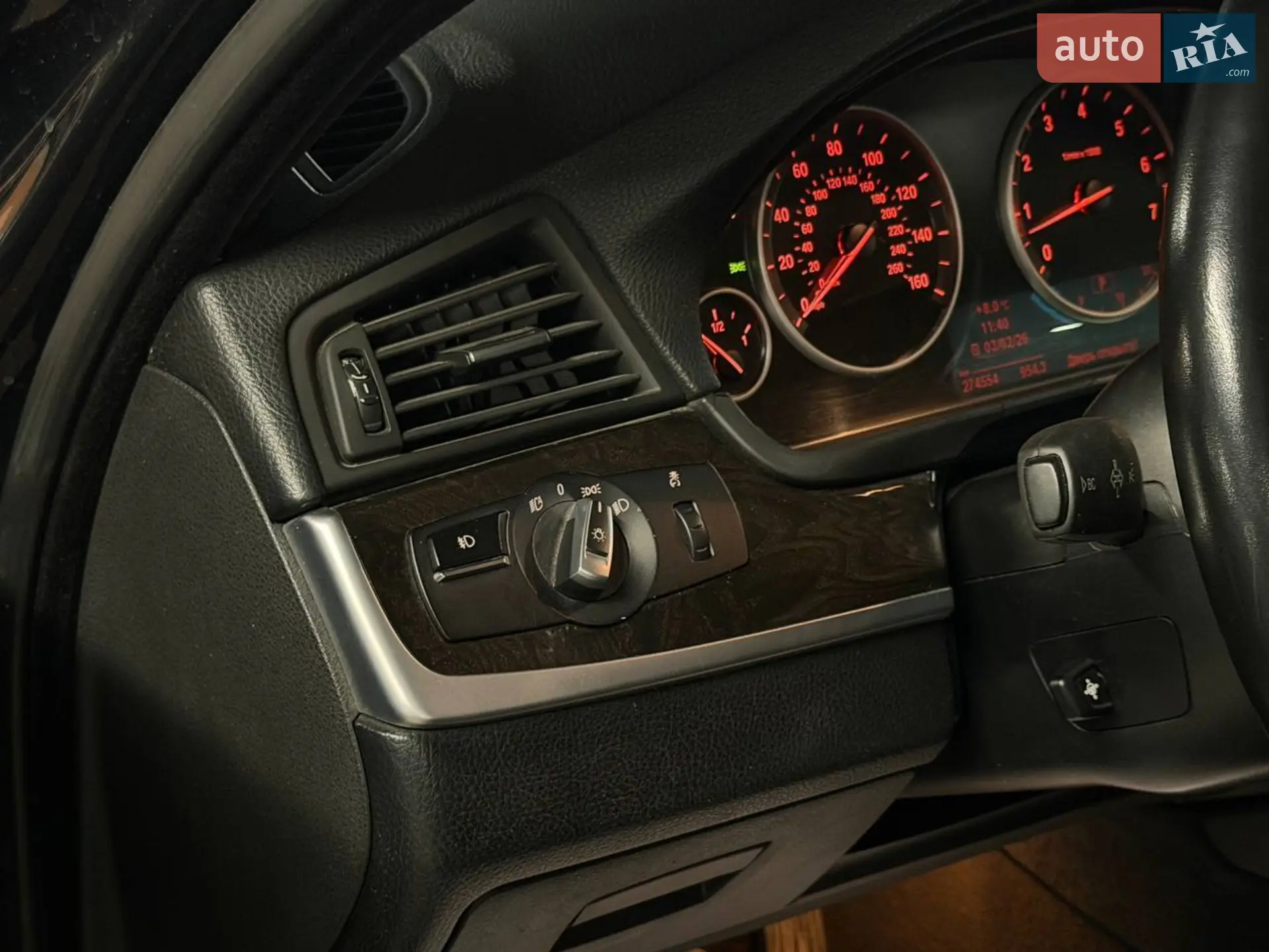 2011 BMW 5er - мініатюра 16