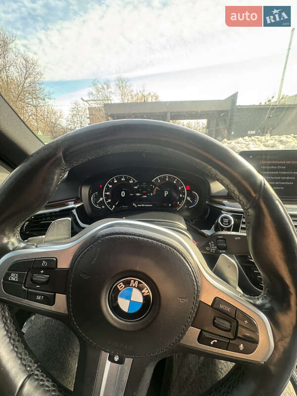 Седан BMW 5 Series 2018 в Киеве фото 17 Седан BMW 5 Series 2018 в Киеве