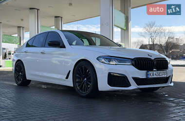 Седан BMW 5 Series 2017 в Житомире