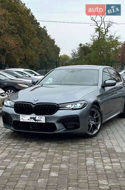 Седан BMW 5 Series 2017 в Киеве