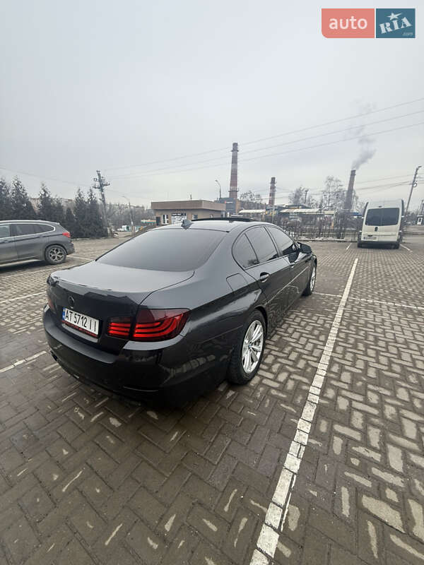 Седан BMW 5 Series 2011 в Черновцах