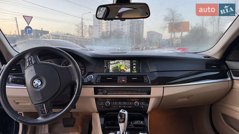 Седан BMW 5 Series 2011 в Полтаве