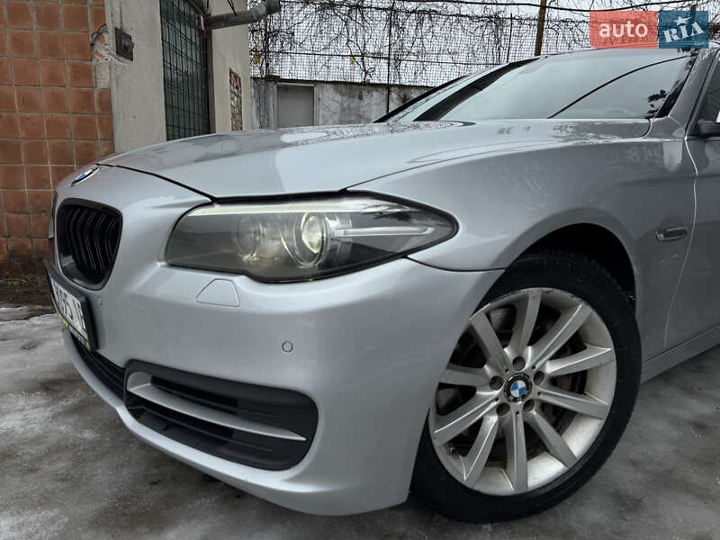 Седан BMW 5 Series 2014 в Ивано-Франковске