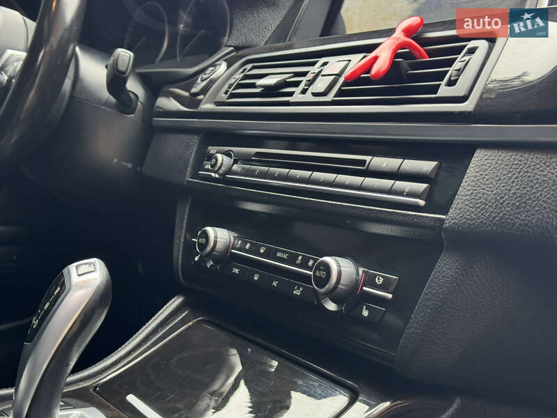 Седан BMW 5 Series 2014 в Ивано-Франковске