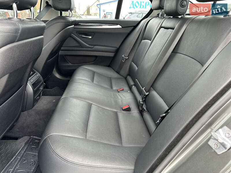 Седан BMW 5 Series 2014 в Луцке