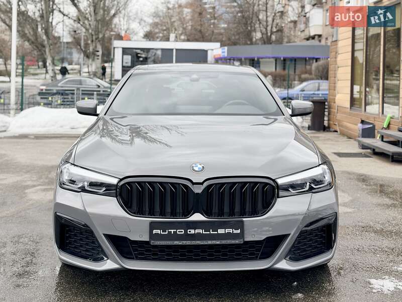 Седан BMW 5 Series 2022 в Киеве