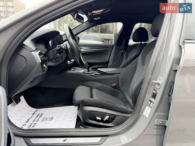 Седан BMW 5 Series 2022 в Киеве