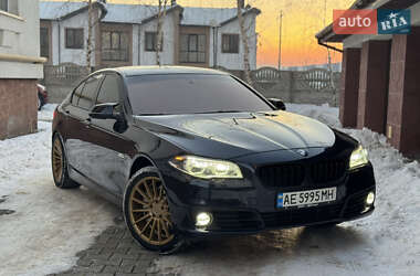 Седан BMW 5 Series 2014 в Івано-Франківську