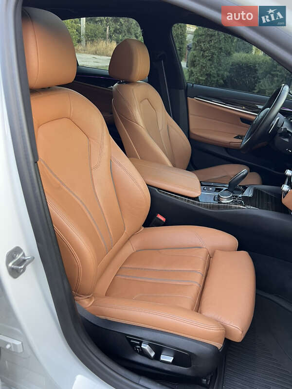 Седан BMW 5 Series 2020 в Одесі