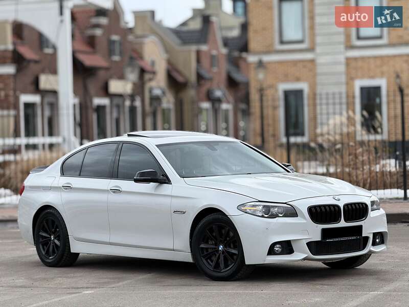 Седан BMW 5 Series 2015 в Киеве