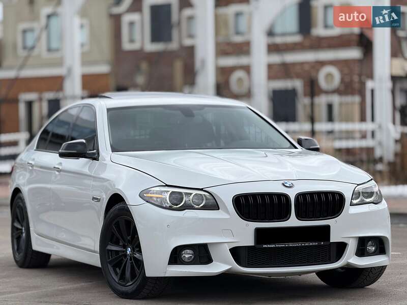 Седан BMW 5 Series 2015 в Киеве